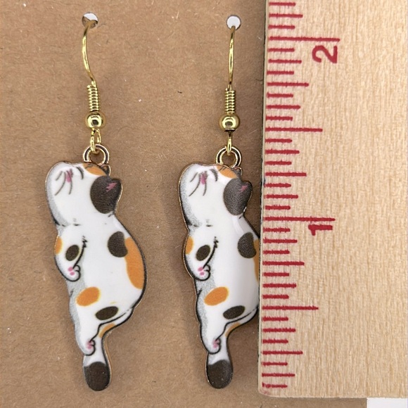Cat Dangle Earrings 18k Gold Plated Hook - Picture 2 of 2